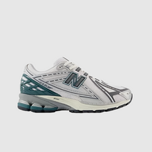 Load image into Gallery viewer, NEW BALANCE 1906R M1906RET Silver Metallic Unisex (LF)