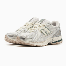 Load image into Gallery viewer, NEW BALANCE 1906R M1906REE Unisex (LF)