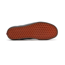 Load image into Gallery viewer, VANS - Classic Slip On - Black/Black - Unisex