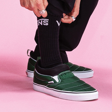 Load image into Gallery viewer, VANS - Slip On Mid - Black/White - Unisex