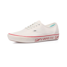 Load image into Gallery viewer, VANS x PENN - Comfycush Authentic - Penn Blanc De Blanc Red - Unisex