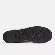 Load image into Gallery viewer, NEW BALANCE M670UKF MADE IN UK