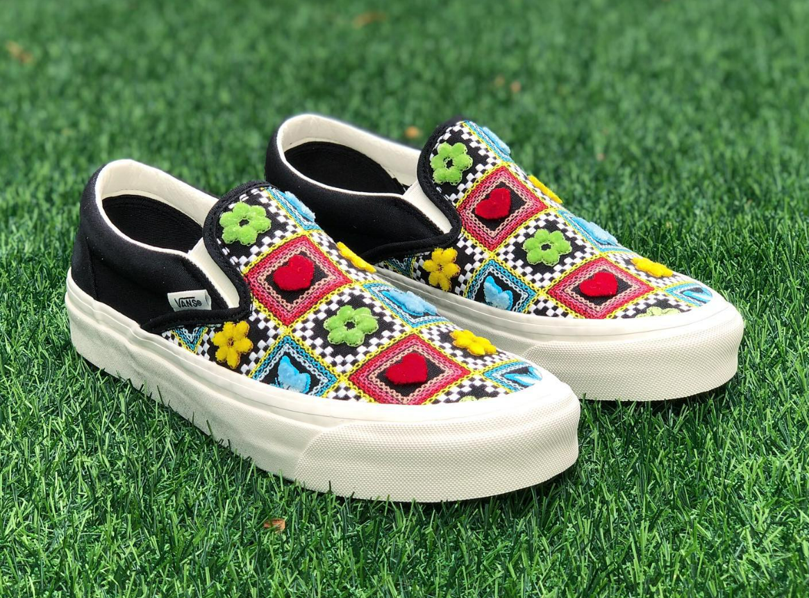 Black clearance painted vans