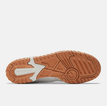 Load image into Gallery viewer, NEW BALANCE BB550LSC Unisex (LF)