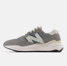 Load image into Gallery viewer, NEW BALANCE M5740HCF Unisex (LF)