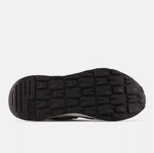 Load image into Gallery viewer, NEW BALANCE M5740HCF Unisex (LF)