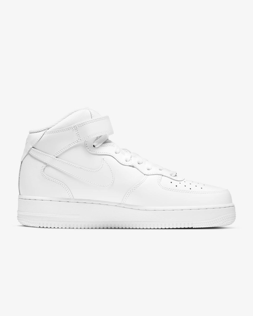 Nike air force on sale 1 mid 07 white