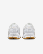 Load image into Gallery viewer, NIKE - W Zoom Vomero 5 - White Gum - Women&#39;s [FJ2028 104]