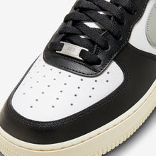 Load image into Gallery viewer, NIKE Air Force 1 07 FQ6848 101 White Black Light Silver (LF)