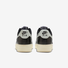 Load image into Gallery viewer, NIKE Air Force 1 07 FQ6848 101 White Black Light Silver (LF)