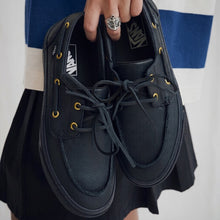 Load image into Gallery viewer, VANS - 2 Eyelet Boat Shoes - Leather Black - Unisex