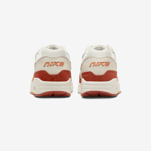 NIKE W Air Max 1 Lx Rugged Orange FD2370 100 Women (LF MG)