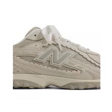 Load image into Gallery viewer, NEW BALANCE - 204L - Sea Salt/Linen - Unisex [U204L2SZ]