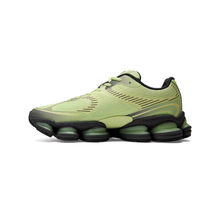 Load image into Gallery viewer, NEW BALANCE - 2000 - Limelight/Faded Black - Unisex [U2000858]