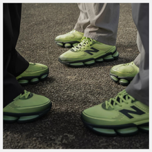 Load image into Gallery viewer, NEW BALANCE - 2000 - Limelight/Faded Black - Unisex [U2000858]