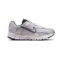 Load image into Gallery viewer, NIKE - W Zoom Vomero 5 - Barely Grape/Silver - Women's [IB7253 500]