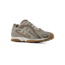 Load image into Gallery viewer, NEW BALANCE - 204L - Arid Stone/Thunder Brown - Unisex [U204L3GD]