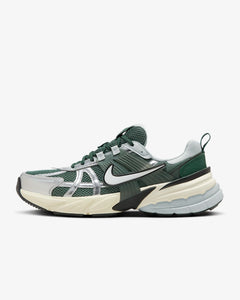 NIKE V2K Run Vintage Green Spruce HJ4497 300 Unisex (LF)