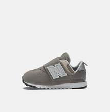 Load image into Gallery viewer, NEW BALANCE NW574GR Rain Cloud Silver Metallic Infant (LF)