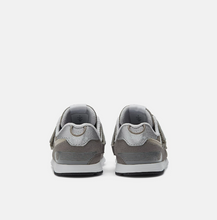 Load image into Gallery viewer, NEW BALANCE NW574GR Rain Cloud Silver Metallic Infant (LF)