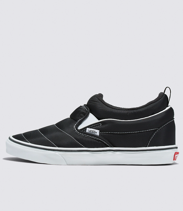 Black white sales vans slip on