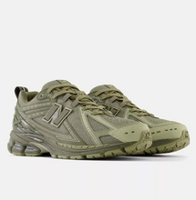 Load image into Gallery viewer, NEW BALANCE 1906R M1906RHB Dark Moss Covert Green (LF)