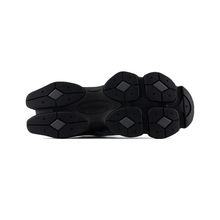 Load image into Gallery viewer, NEW BALANCE - 9060X - Silver Metallic/Black Cement - Unisex [U9060ISA]