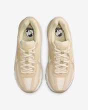 Load image into Gallery viewer, NIKE - W Zoom Vomero 5 - Beach/Light Khaki - Women&#39;s [HQ0458 200]