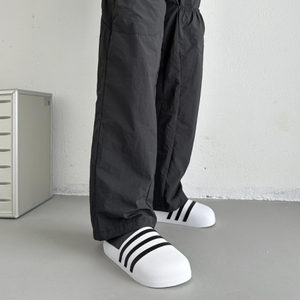 adidas  - adiFOM adilette - White/Black - Unisex [HQ7219]