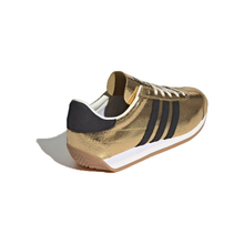 Load image into Gallery viewer, adidas - Country OG - Gold Metallic/Core Black - Women&#39;s [JQ5110]
