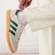 Load image into Gallery viewer, adidas - Handball Spezial - Alumina/Collegiate Green - Women&#39;s [JS0242]