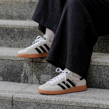 Load image into Gallery viewer, adidas - Handball Spezial - Alumina/Core Black - Women&#39;s [IF6562]