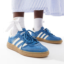 Load image into Gallery viewer, adidas - Handball Spezial - Blue/Cream White -Unisex [IG6194]
