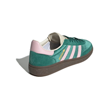 Load image into Gallery viewer, adidas - Handball Spezial - Collegiate Green - Women&#39;s [JI2648]