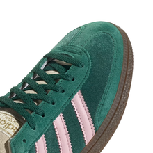 Load image into Gallery viewer, adidas - Handball Spezial - Collegiate Green - Women&#39;s [JI2648]