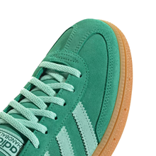 Load image into Gallery viewer, adidas - Handball Spezial - Court Green - Women&#39;s [JS2908]