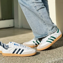 Load image into Gallery viewer, adidas - Samba OG - Cloud White/Collegiate Green - Unisex [IE3437]