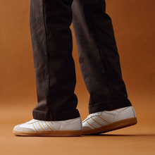 Load image into Gallery viewer, adidas - Samba OG - Cloud White/Crew Yellow - Unisex [ID1479]