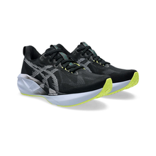 Load image into Gallery viewer, ASICS - Novablast 5 - Black/Blue Fade - Men&#39;s [1011B974 003]