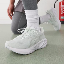 Load image into Gallery viewer, ASICS - Novablast 5 - White/Piedmont Grey - Men&#39;s [1011B974 100]