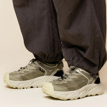 Load image into Gallery viewer, HOKA - M Hopara 2 - Wild Mushroom/Oyster - Men&#39;s [1147650-WMY]