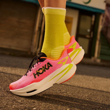 Load image into Gallery viewer, HOKA - W Mach X 3 - Neon Rose/Tangerine - Women&#39;s [1168721-NNRS]