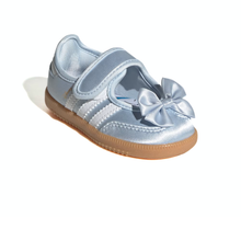 Load image into Gallery viewer, Silver baby shoe with a bow on a white background