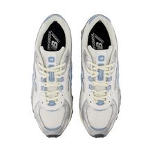 Load image into Gallery viewer, NEW BALANCE - 204 - Silver Metallic/Still Water - Unisex [U204LSWC]