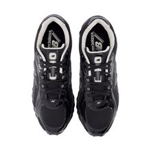 Load image into Gallery viewer, NEW BALANCE - 204L - Black/Timberwolf - Unisex [U204LMRA]
