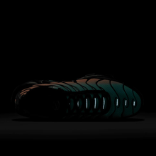 Load image into Gallery viewer, NIKE - Air Max Plus &#39;South Beach&#39; - Men&#39;s [DM0032 022]