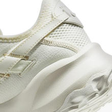 Load image into Gallery viewer, NIKE -  W TC 7900 - Sail/Black - Women&#39;s [DD9682 100]