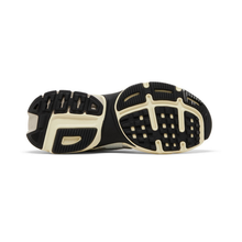 Load image into Gallery viewer, NIKE - W V2K Run - Summit White/Metallic Silver - Women&#39;s [FD0736 100]