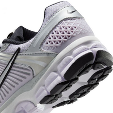 Load image into Gallery viewer, NIKE - W Zoom Vomero 5 - Barely Grape/Silver - Women&#39;s [IB7253 500]