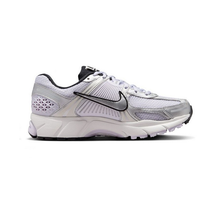 Load image into Gallery viewer, NIKE - W Zoom Vomero 5 - Barely Grape/Silver - Women&#39;s [IB7253 500]